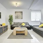 Villa Modern With Private Pool Near