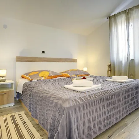 Vila Modern With Private Pool Near