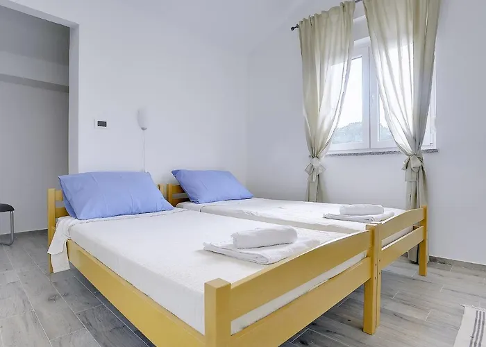 Modern With Private Pool Near Villa